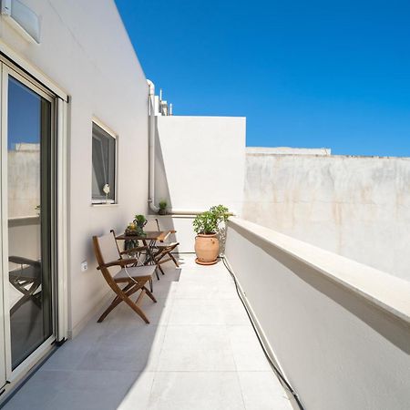 Alma City Center Apartment'S Heraklion  Bagian luar foto